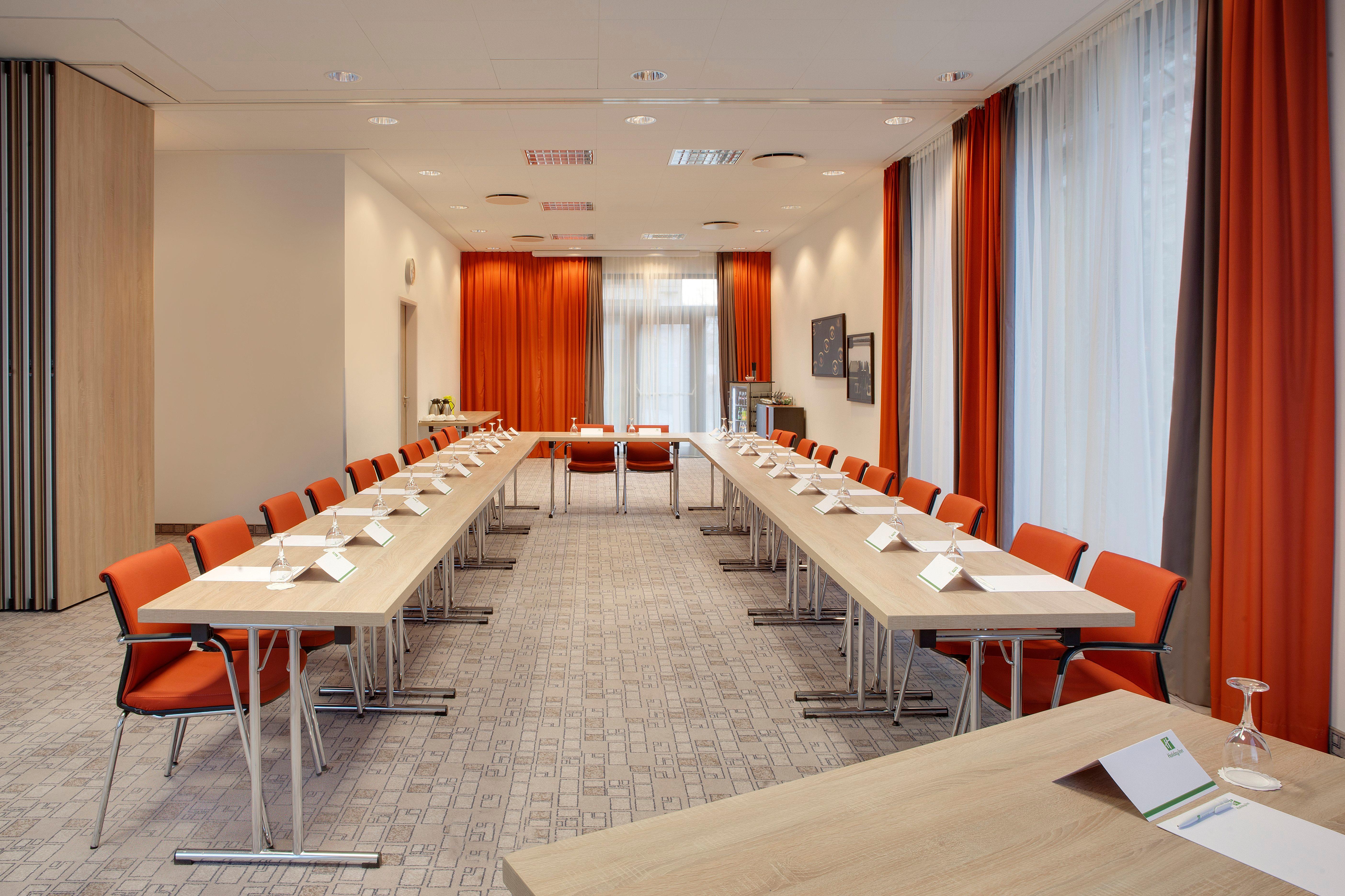 Holiday Inn Berlin City East Side, An Ihg Hotel Екстер'єр фото